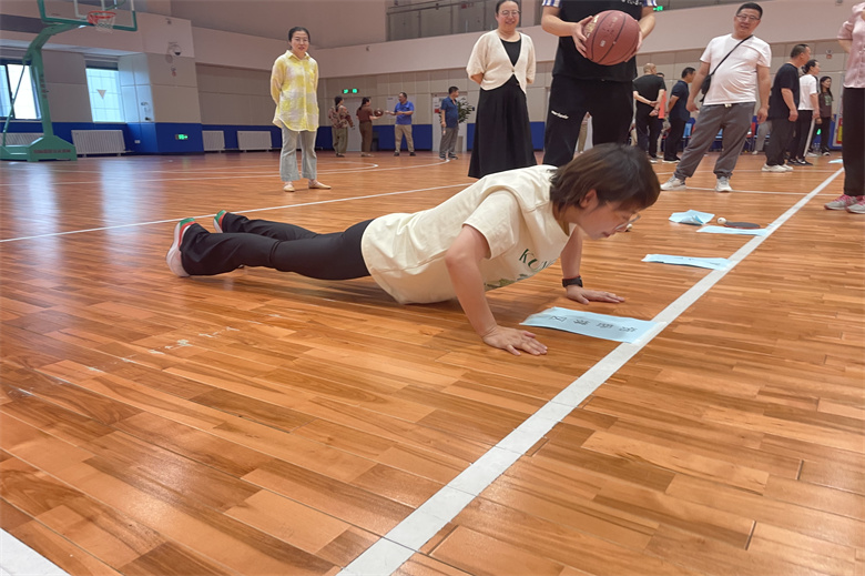 照片7.jpg 照片7.jpg